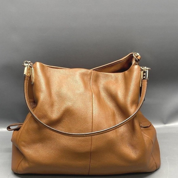Coach Madison PhoebeSmall Shoulder Bag - Picture 1 of 8